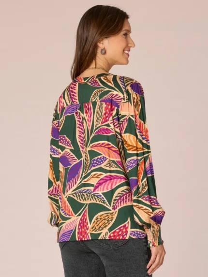 Open V-Neck Abstract Print Woven Top 3